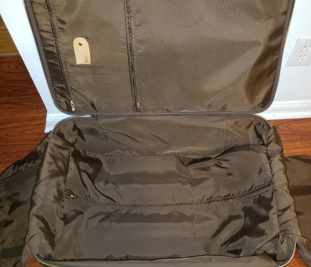 SOLD ON EBAY!! Authentic LV Pegase 70 Vintage - - Picture 5 of 8